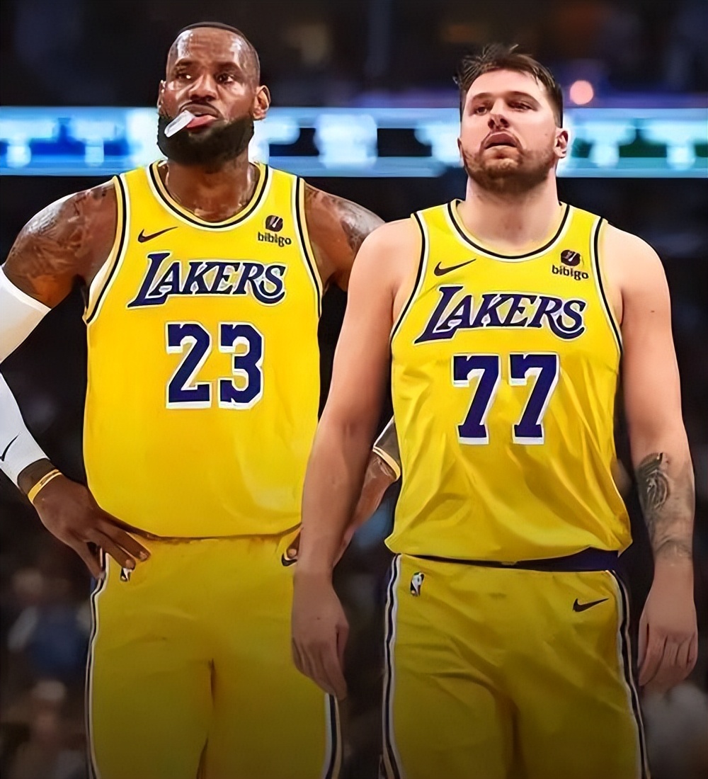 赛阿德莱德,站首轮霍斯,菲尔德领跑,开云体育,开云体育官网,开云体育app,开云体育app下载