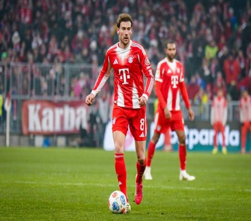 德甲赛场,凯恩与吉拉,西竞逐单赛,开云体育,开云体育官网,开云体育app,开云体育app下载