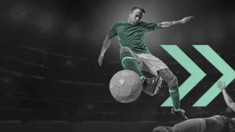 AC米兰3-2逆袭科隆博，曼城季前赛两连败